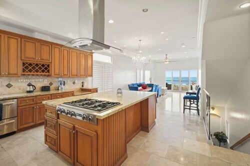 Beachfront 3BR Oasis with Stunning Views