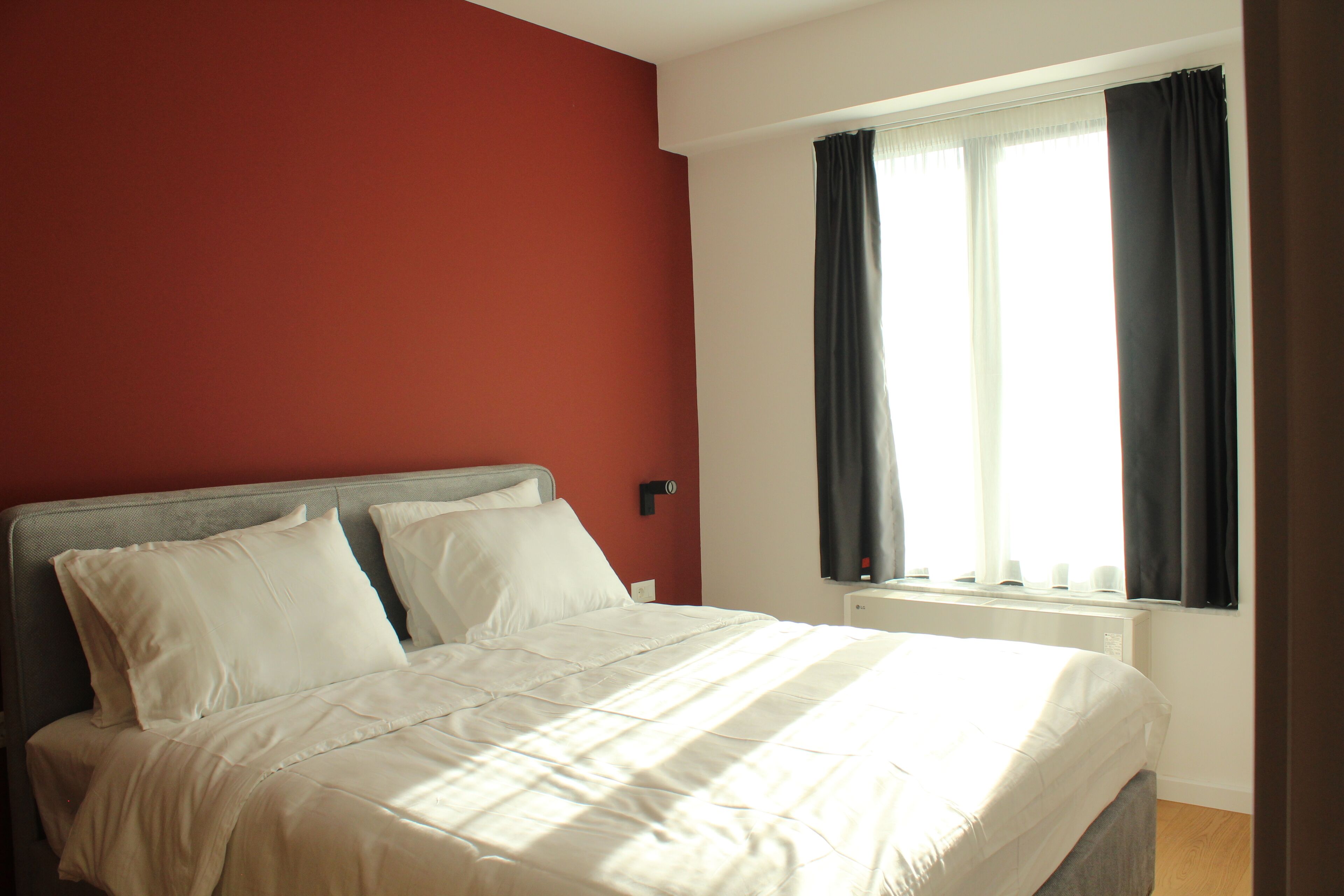 Superior Apartment, Non Smoking, Hill View | In-room safe, desk, laptop workspace, blackout drapes