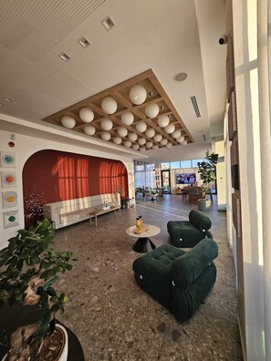 Reception - Hotel Mooma (Marino)