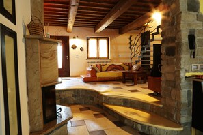 Interior - Casa Vacanze 'Natura Mia' with Private Pool, Wi-Fi, and Air Conditioning (San Miniato)
