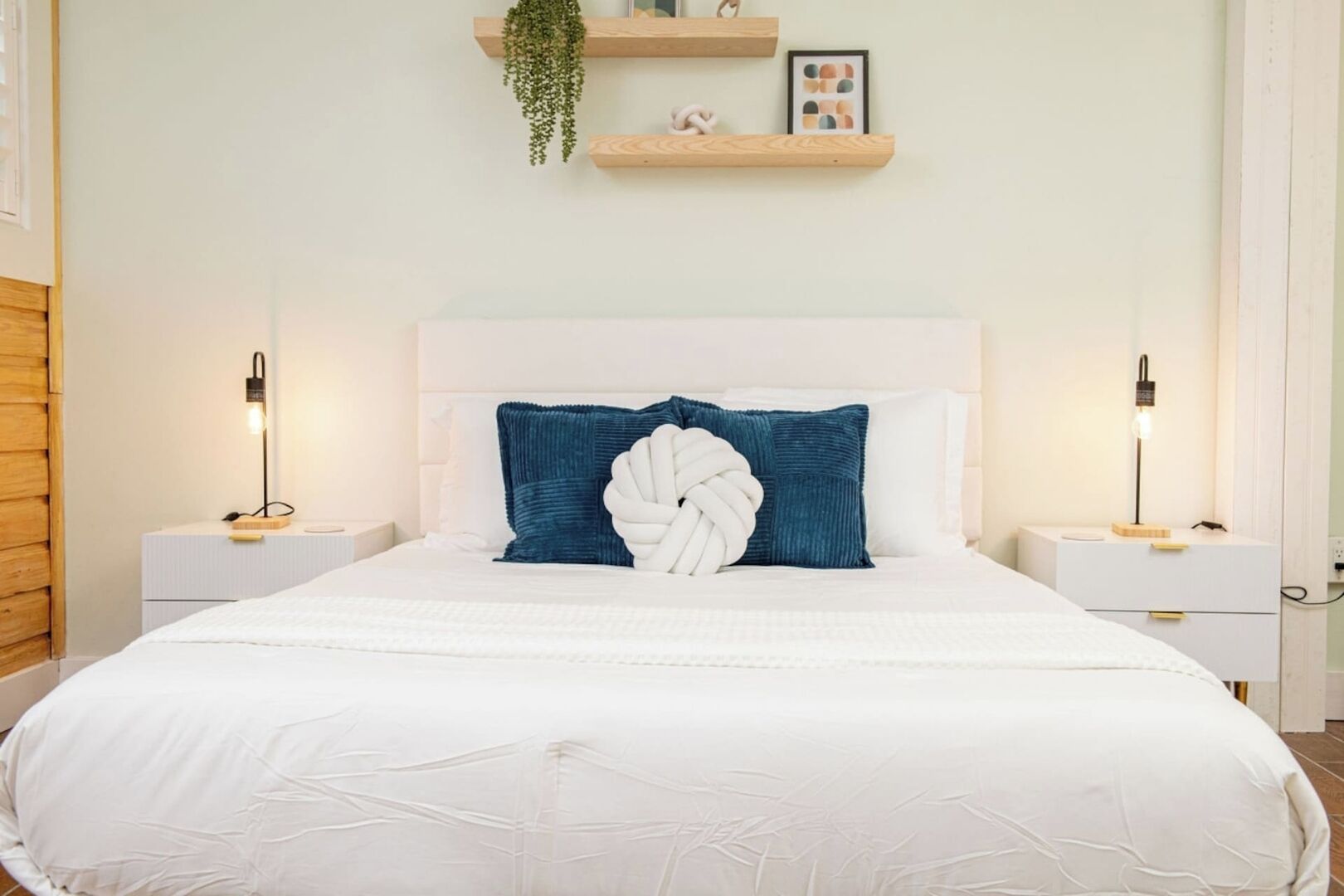 8 bedrooms, iron/ironing board, travel cot, WiFi