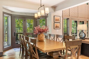 Dining - Lux Private Mtn Estate, Wildlife, Games, & Hot Tub (Victor)
