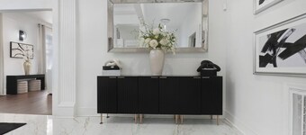 Sleeps 15 • Movie Room • Gameroom • Free Parking