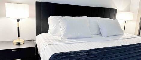 Ferros/tábuas de passar roupa, Wi-Fi, roupa de cama