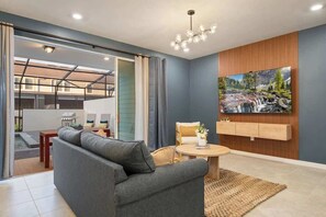 Interior - 5 Themed Rooms+GameRoom&Pool+Windsor Island Resort (Davenport)
