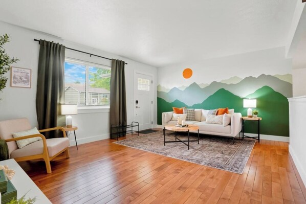 TV, fireplace, video games - Game Room • Fire Pit • Arcade • Outdoor Dining (Arvada)