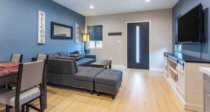 Mins to Disney• Free Parking• Spanish Villa• WiFi