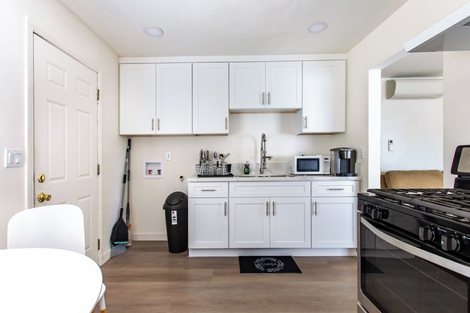 微波炉、烤箱、炉灶、茶具/咖啡用具