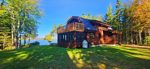 Sundown Hideaway*Waterfront*Snowmobile*ATV Access