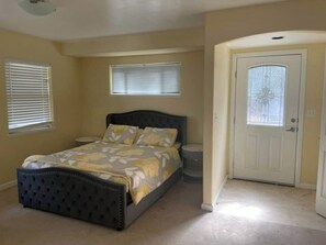 5 Schlafzimmer, Bügeleisen/Bügelbrett, WLAN