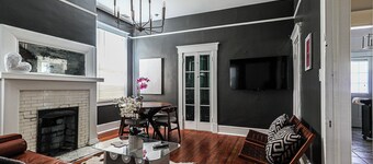 Modern & Historic Savannah Home - Walk to Forsyth!