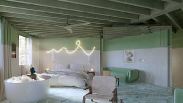 Een kluis op de kamer, een laptopwerkplek, verduisterende gordijnen