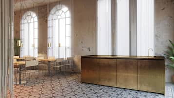 Petit déjeuner préparé sur commande (25 EUR par personne)