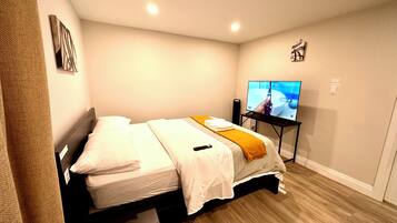 2 bedrooms, free WiFi, bed sheets