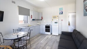 Private kitchen - Surf'S UP Unit 2 - Bells (South West Rocks)