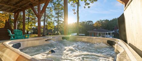 Bain à remous extérieur