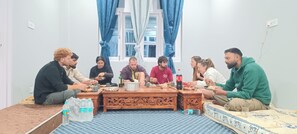 Servicio de comidas en la habitación