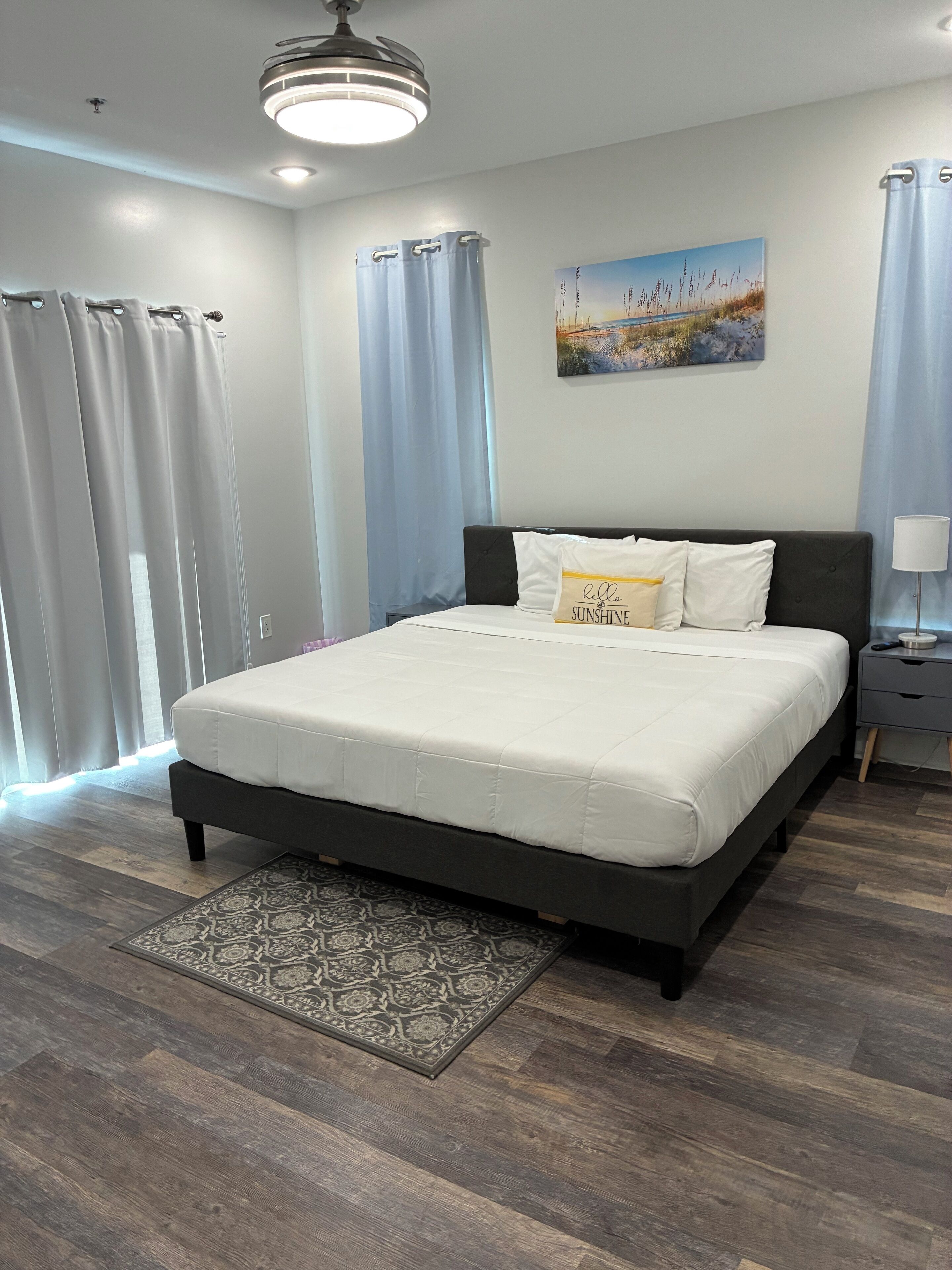 2 habitaciones, tabla de planchar con plancha, wifi y ropa de cama 