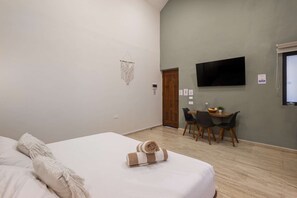 1 室のベッドルーム、アイロン / アイロン台、WiFi、ベッドシーツ