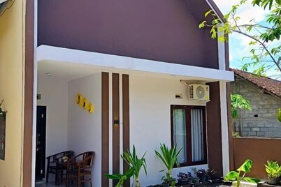 LieFly Prambanan Villa