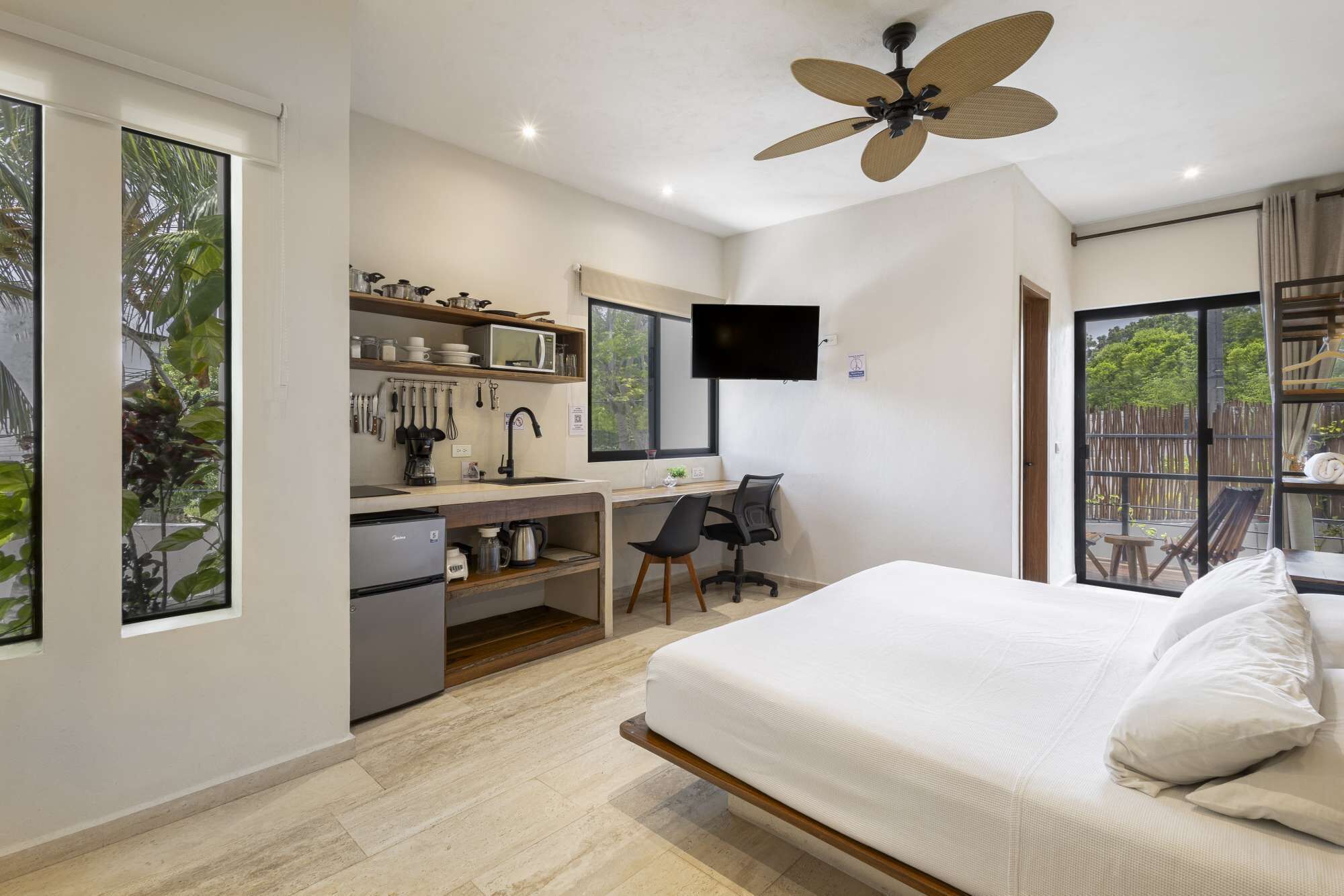 1 غرفة نوم ومكواة/لوح كي وواي فاي وملاءات أسرّة