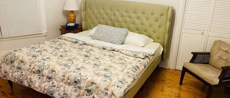 4 chambres, fer et planche à repasser, Wi-Fi, draps fournis