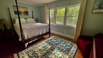 2 makuuhuonetta, silitysrauta/-lauta, Wi-Fi, vuodevaatteet