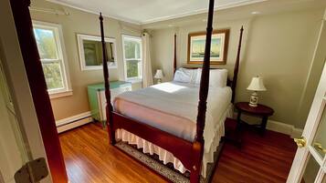 2 室のベッドルーム、アイロン / アイロン台、WiFi、ベッドシーツ