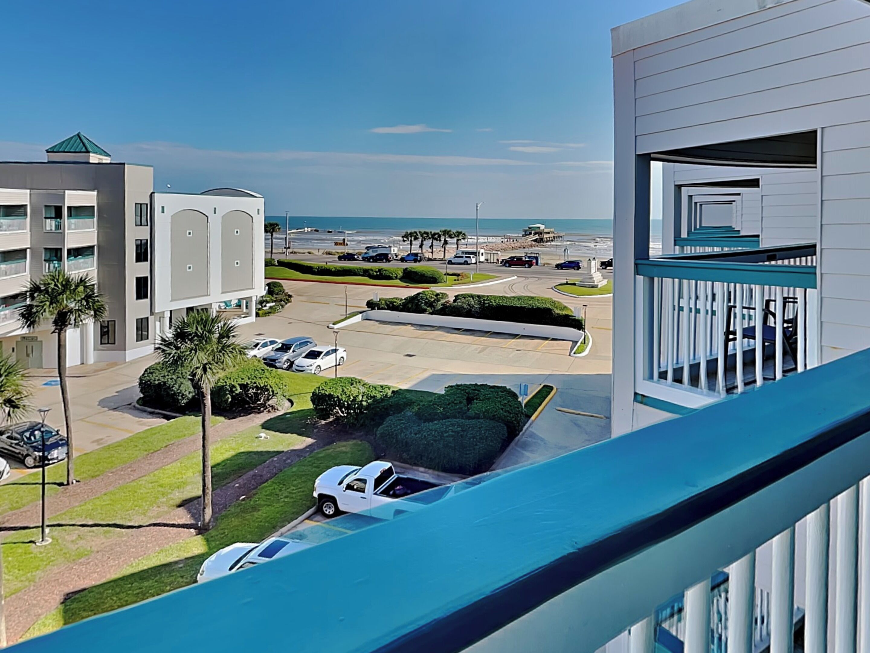 Condo (1 Bedroom) | Front of property