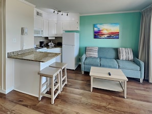 Condo (1 Bedroom) | Property amenity - Casa Del Mar 350-front Facing (Galveston)