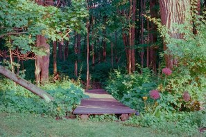 صورة غير مصنفة، 3 من 28، زرّ