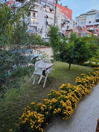 Green Oasis Apartment near Dajti Cable Car & Bunk’Art – Peaceful Stay in Tirana