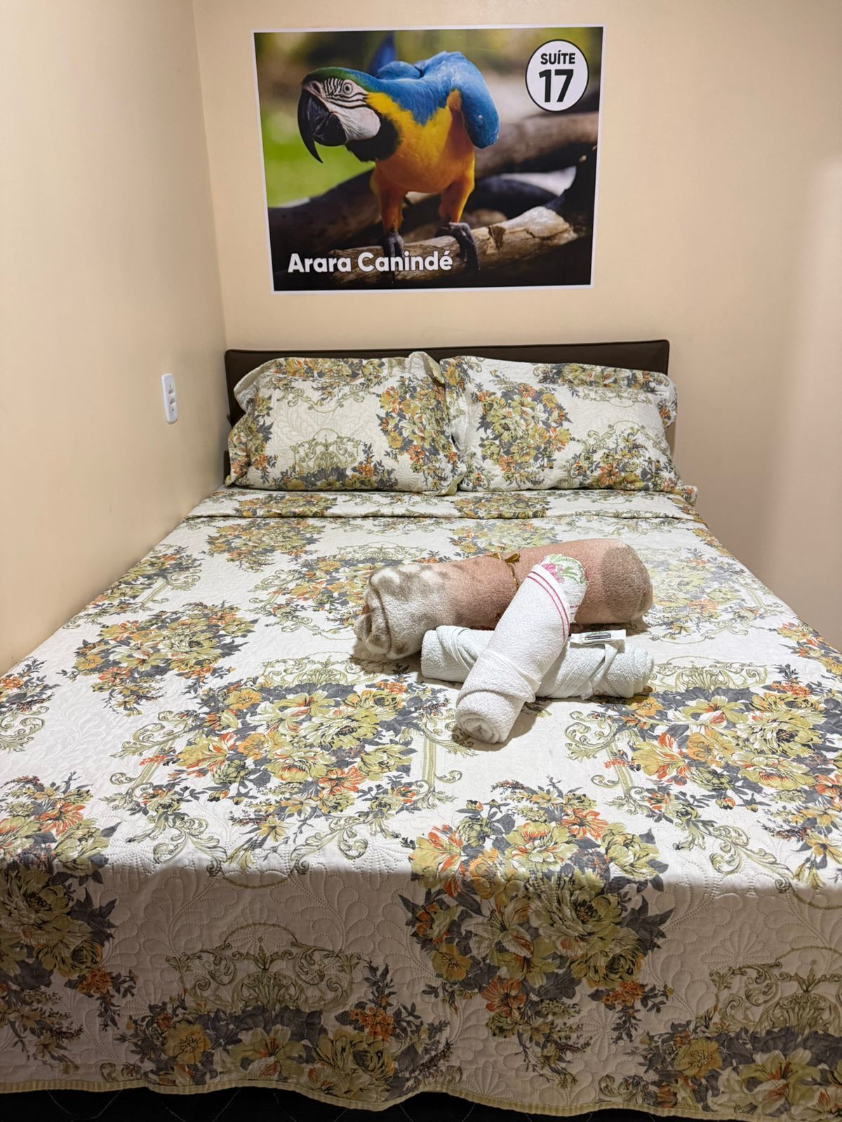 Standard Twin Room | Desk, free WiFi