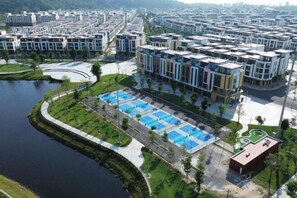 المنشأة من الخارج