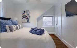 4 bedrooms, WiFi, bed sheets