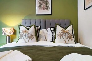 2 Schlafzimmer, Bügeleisen/Bügelbrett, WLAN, Bettwäsche