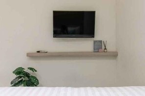 Room - Mono Coliving Ngagel, Surabaya (Gubeng)