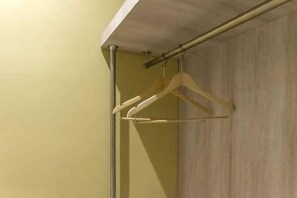 Room - Mono Coliving Ngagel, Surabaya (Gubeng)