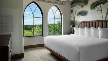 In-room safe, desk, blackout drapes, iron/ironing board