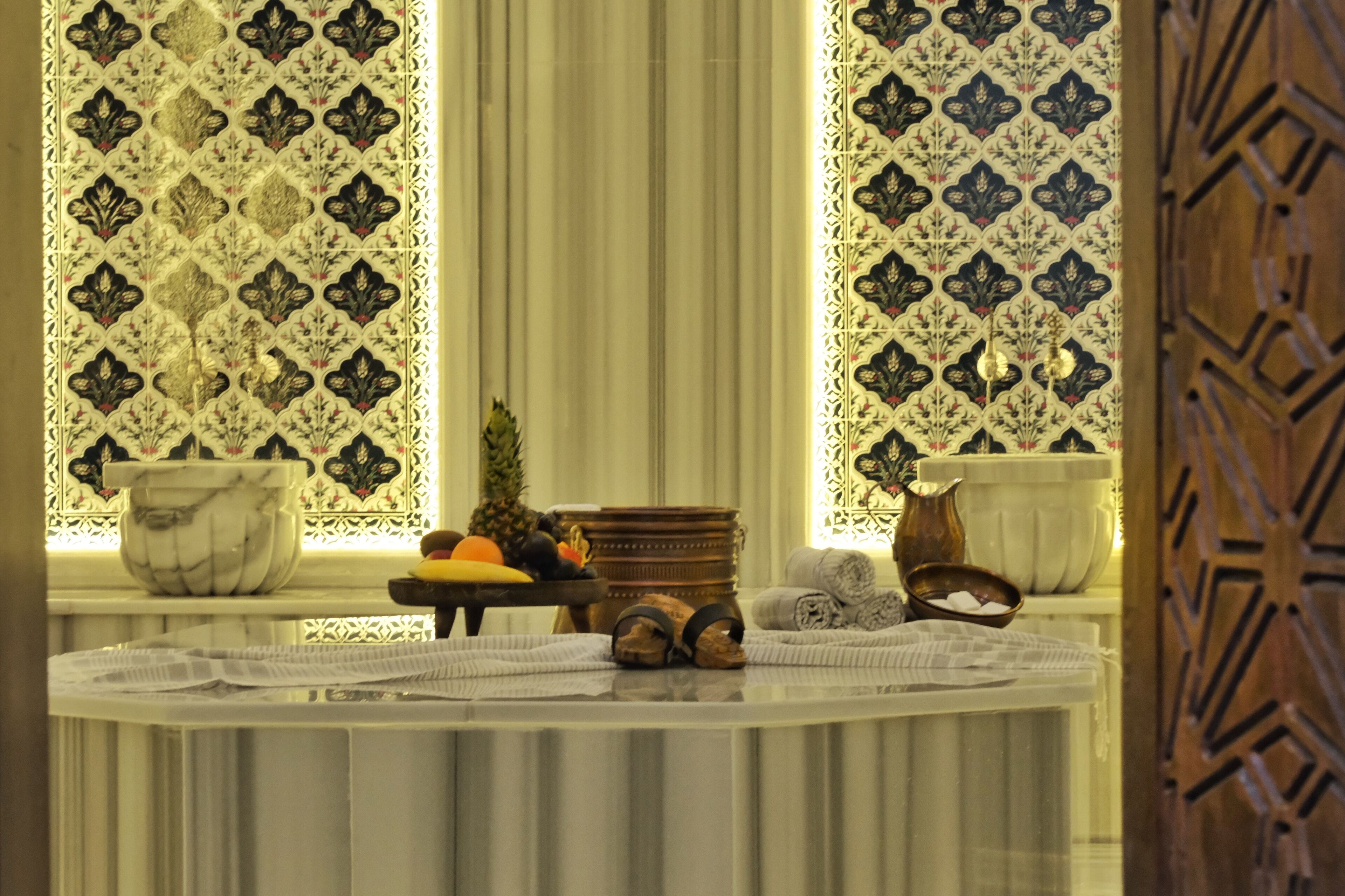 Sauna, Dampfbad, Türkisches Bad/Hamam, Aromatherapie