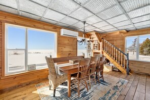 Dining - St. Chrysostome South Shore Escape – Private Beach, Hot Tub, Coastal Charm (Prince Edward Island)