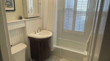 Hair dryer, towels, toilet paper