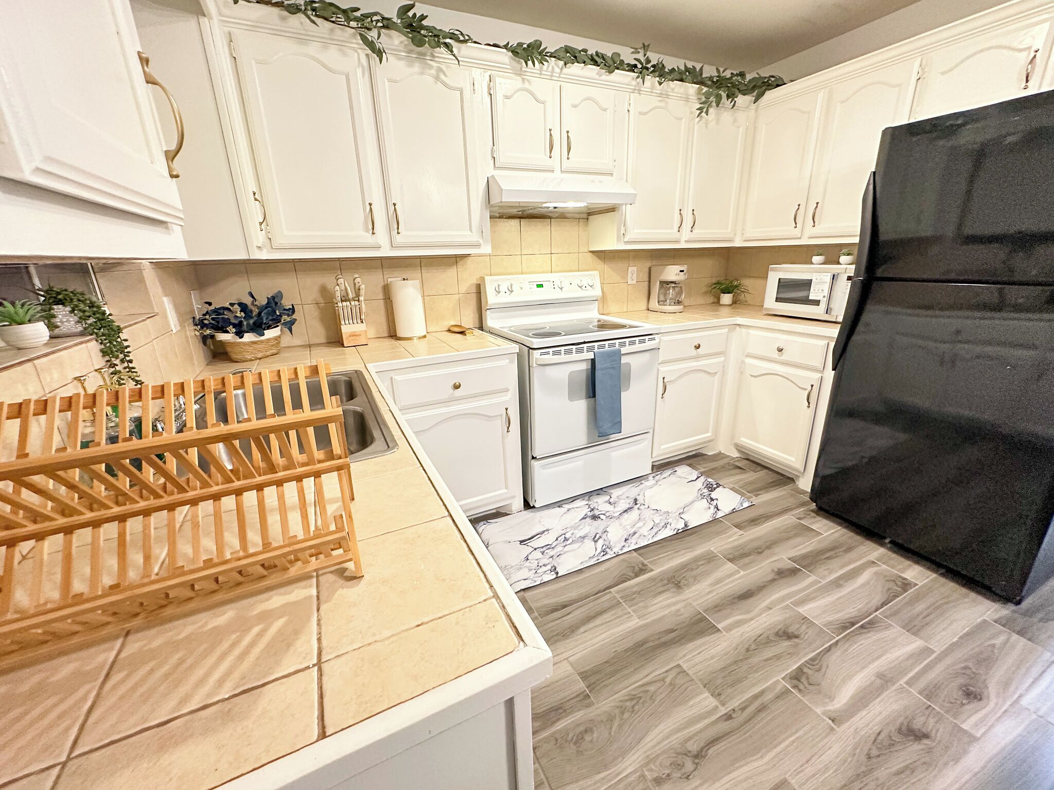 Microwave, oven, stovetop