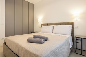 2 slaapkamers, een strijkplank/strijkijzer, wifi, beddengoed