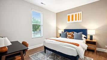 2 bedrooms, desk, iron/ironing board, travel crib