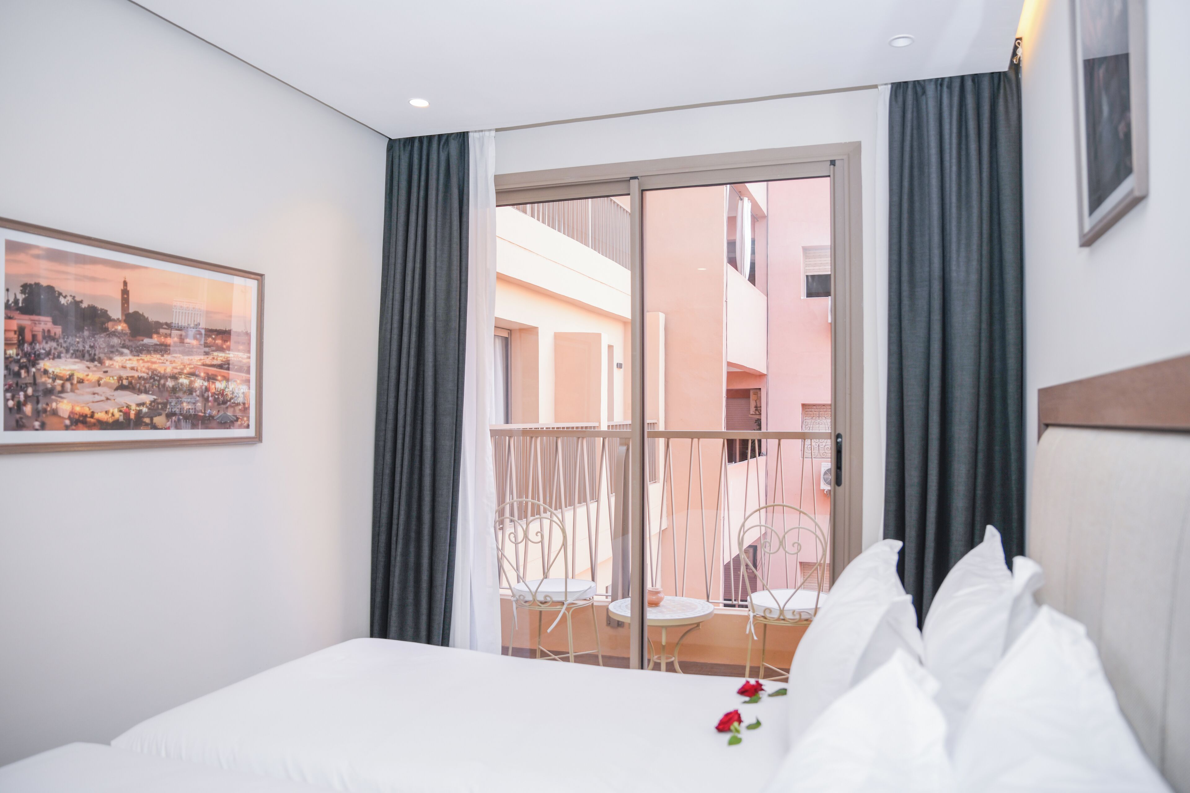 Superior Studio | Egyptian cotton sheets, premium bedding, free WiFi