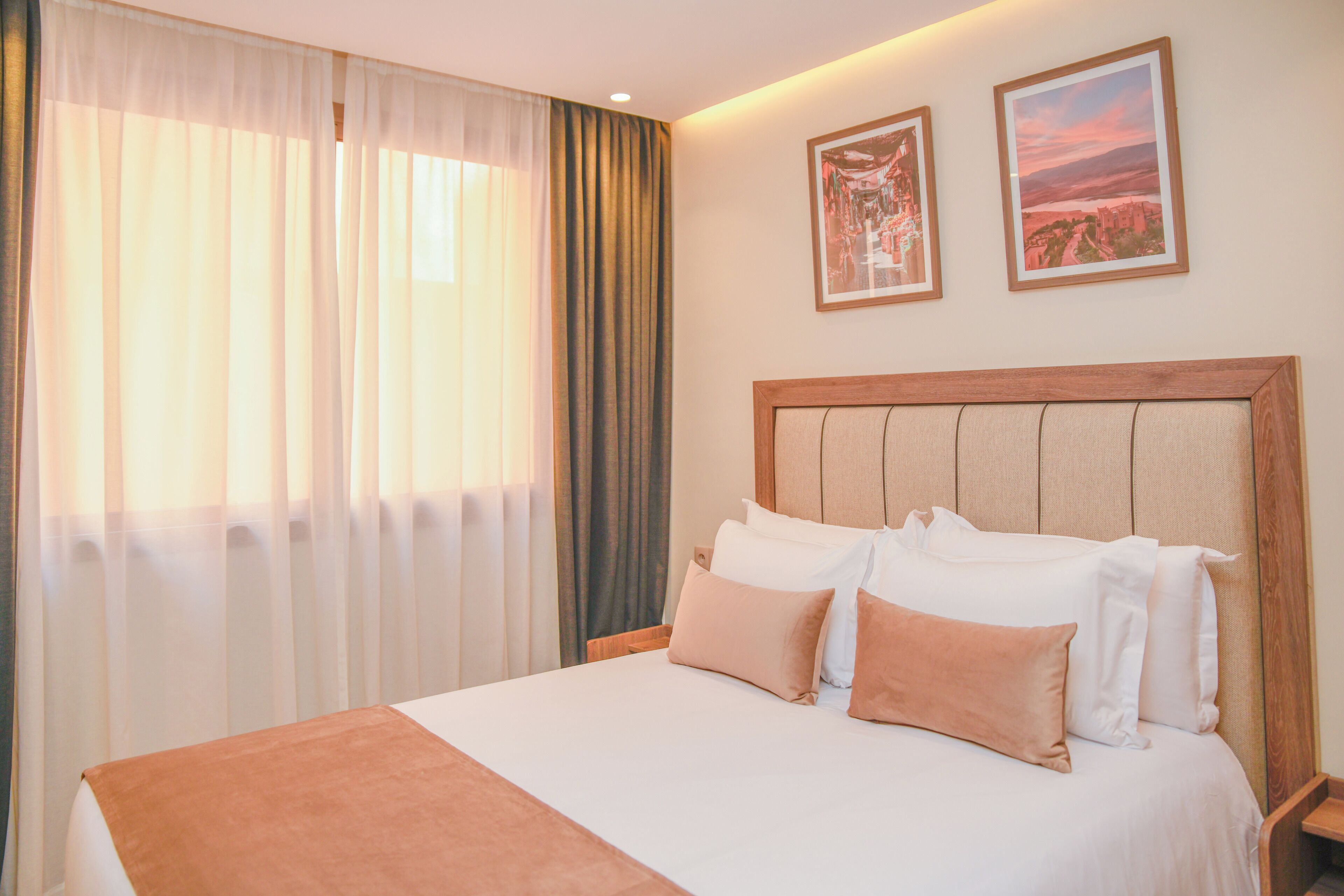 Deluxe Duplex, 2 Bedrooms | Egyptian cotton sheets, premium bedding, cribs (free), WiFi (free)