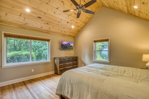 5 habitaciones, tabla de planchar con plancha y wifi gratis 