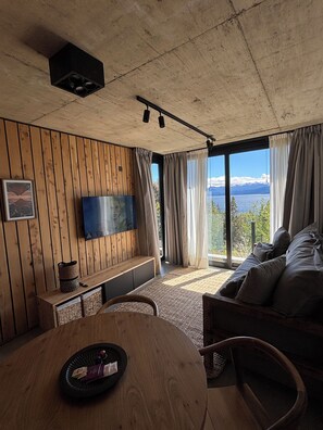 Living area - Calido departamento con vista al Nahuel Huapi en Bariloche (San Carlos de Bariloche)