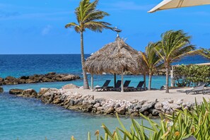 Unclassified image, 5 of 39, button - The Strand apartment 1A, 5 guests with pool and beach (Willemstad)